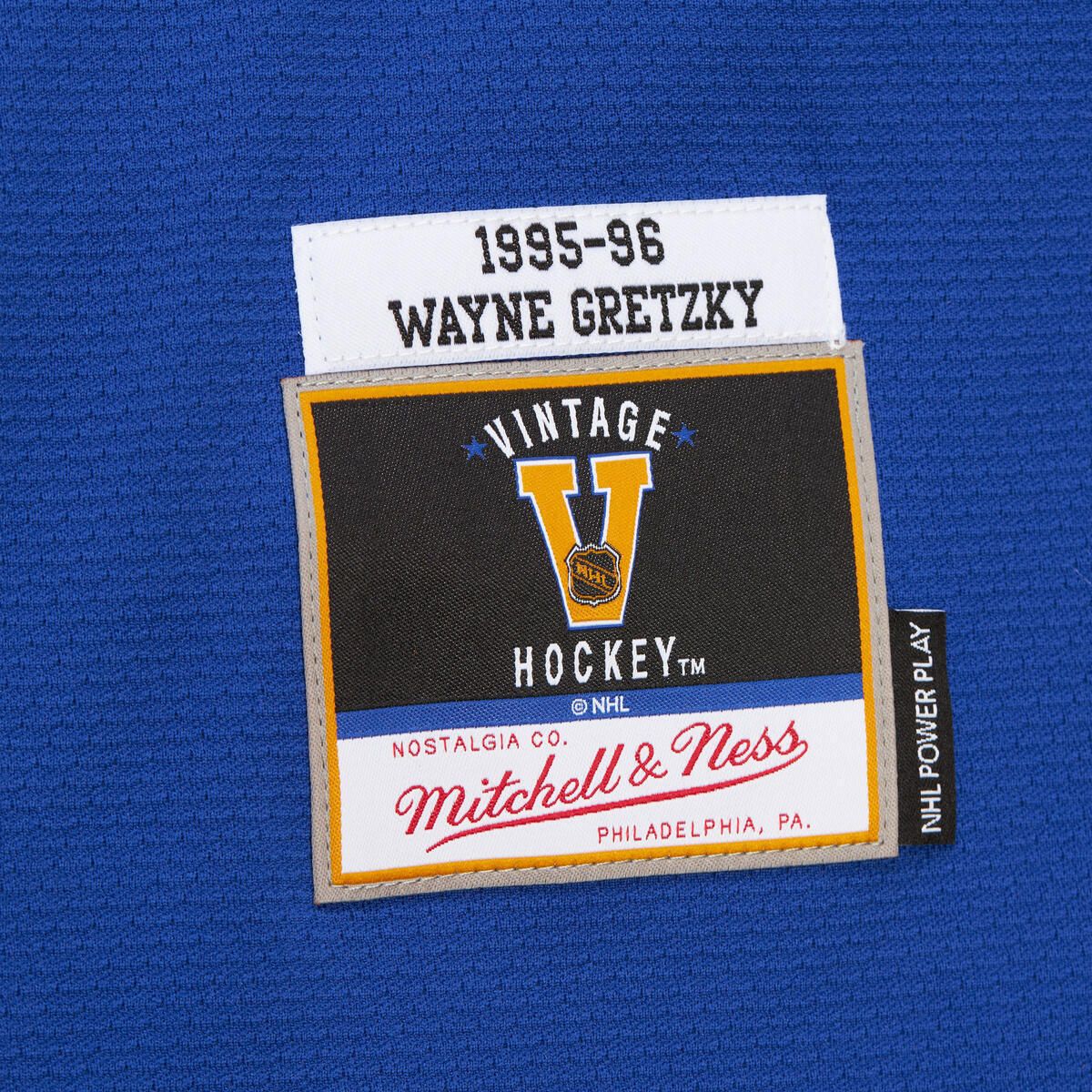 ST. LOUIS BLUES MITCHELL & NESS POWER PLAY HOME JERSEY - GRETZKY #99 - Image 5